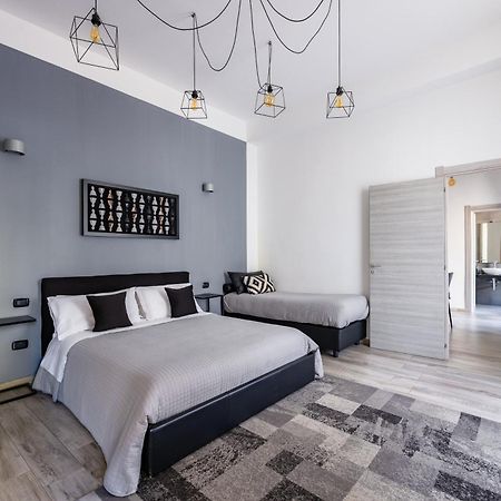 Palazzo Mormando - Modern Apartment Naples Extérieur photo