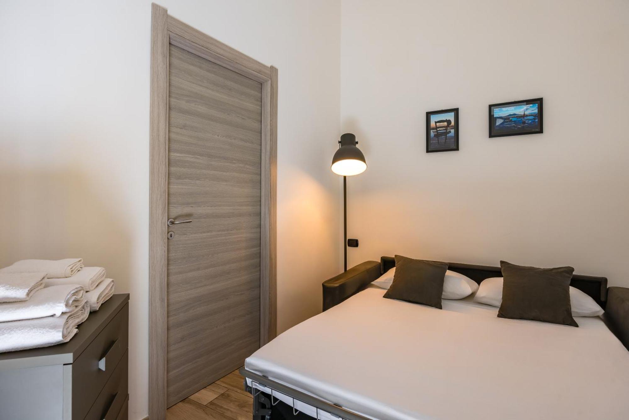 Palazzo Mormando - Modern Apartment Naples Extérieur photo